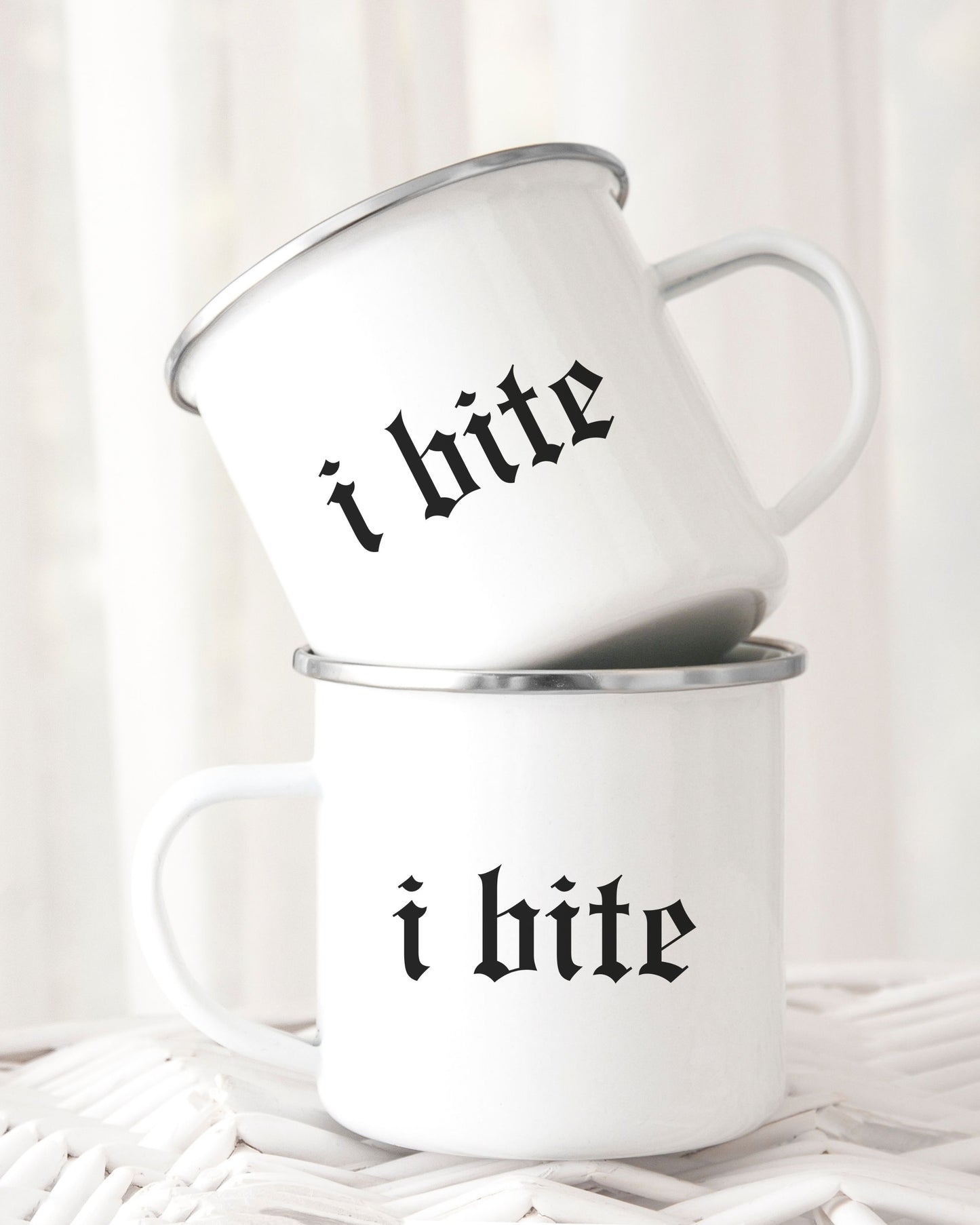i bite Mug – Gothic Engraver Style Sarcastic Coffee Cup