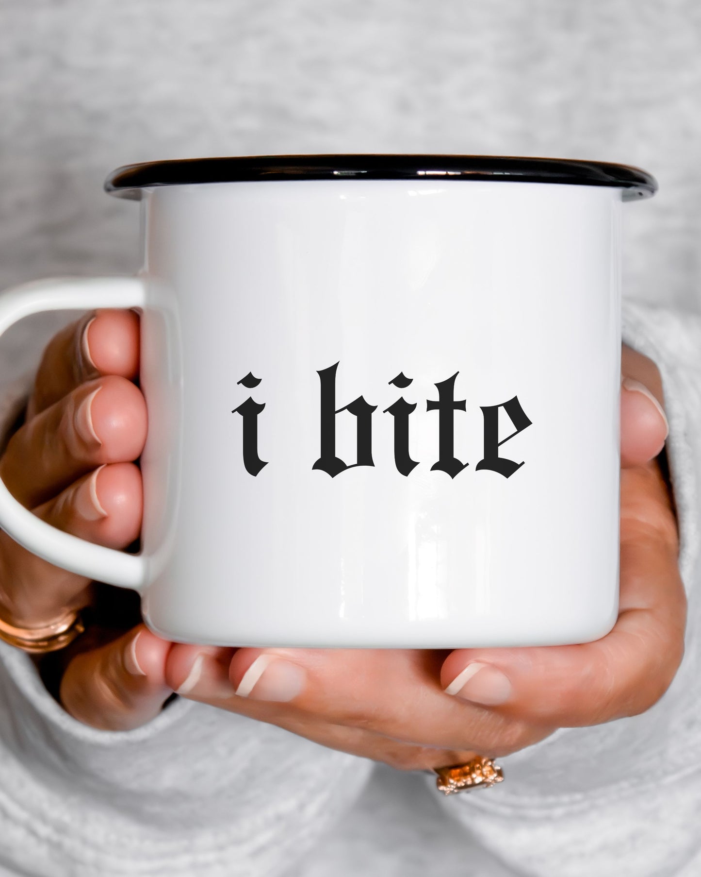 i bite Mug – Gothic Engraver Style Sarcastic Coffee Cup