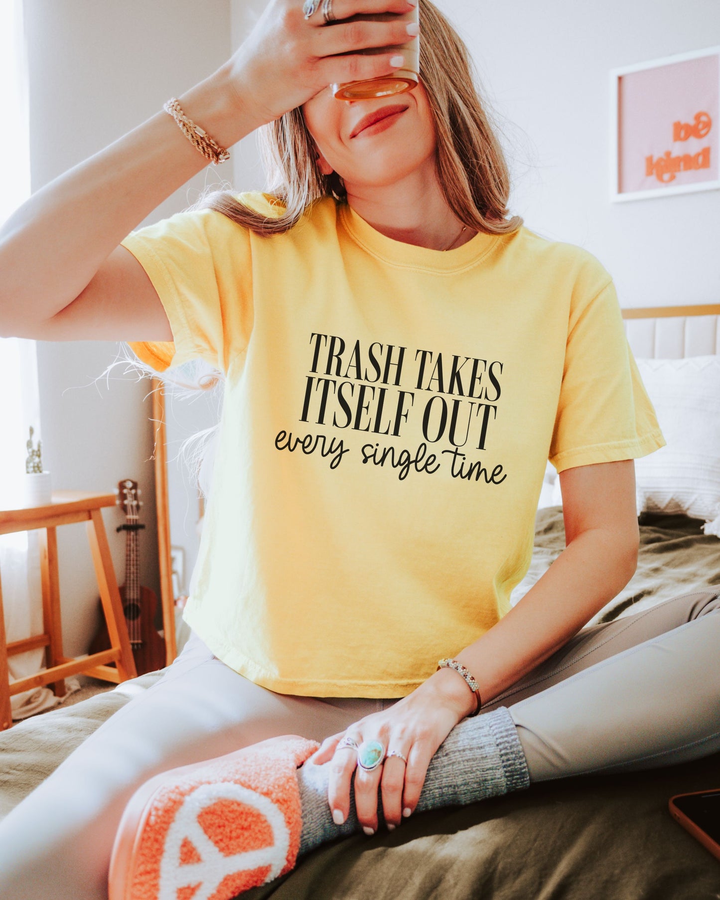 Trash Takes Itself Out Crop Top – Comfort Colors Sassy Graphic Tee