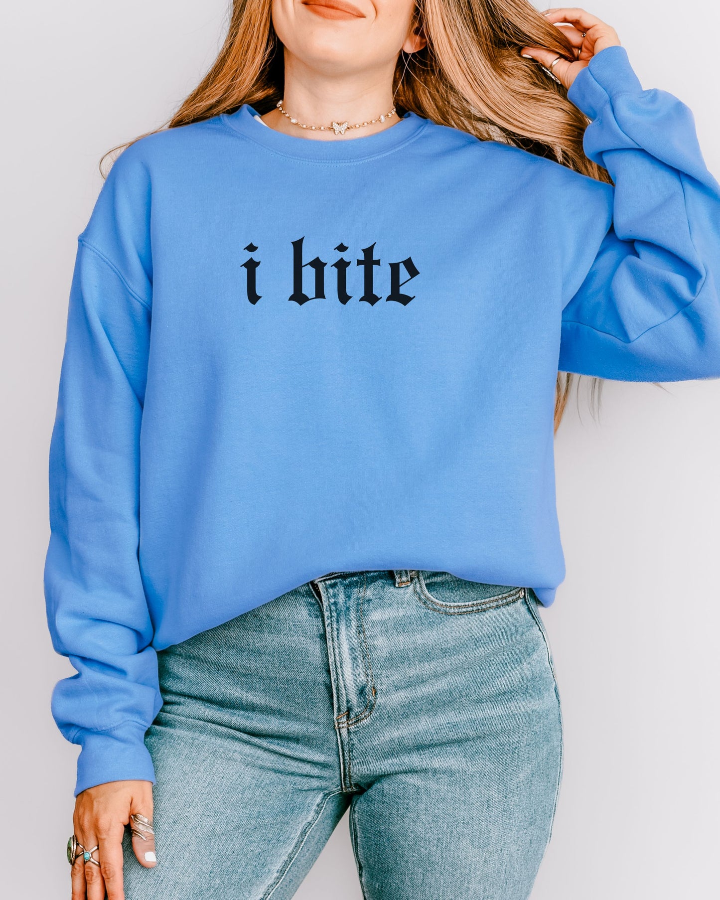i bite sweatshirt – Gildan Gothic Sarcastic Crewneck Pullover