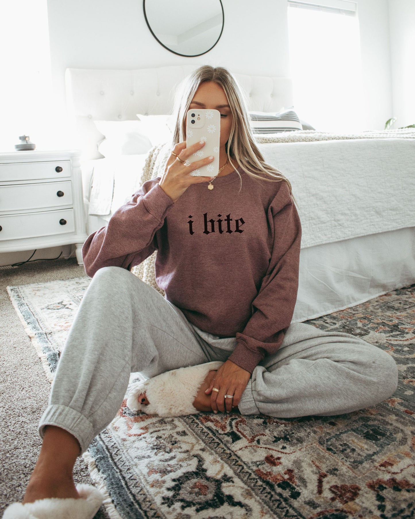 i bite sweatshirt – Gildan Gothic Sarcastic Crewneck Pullover