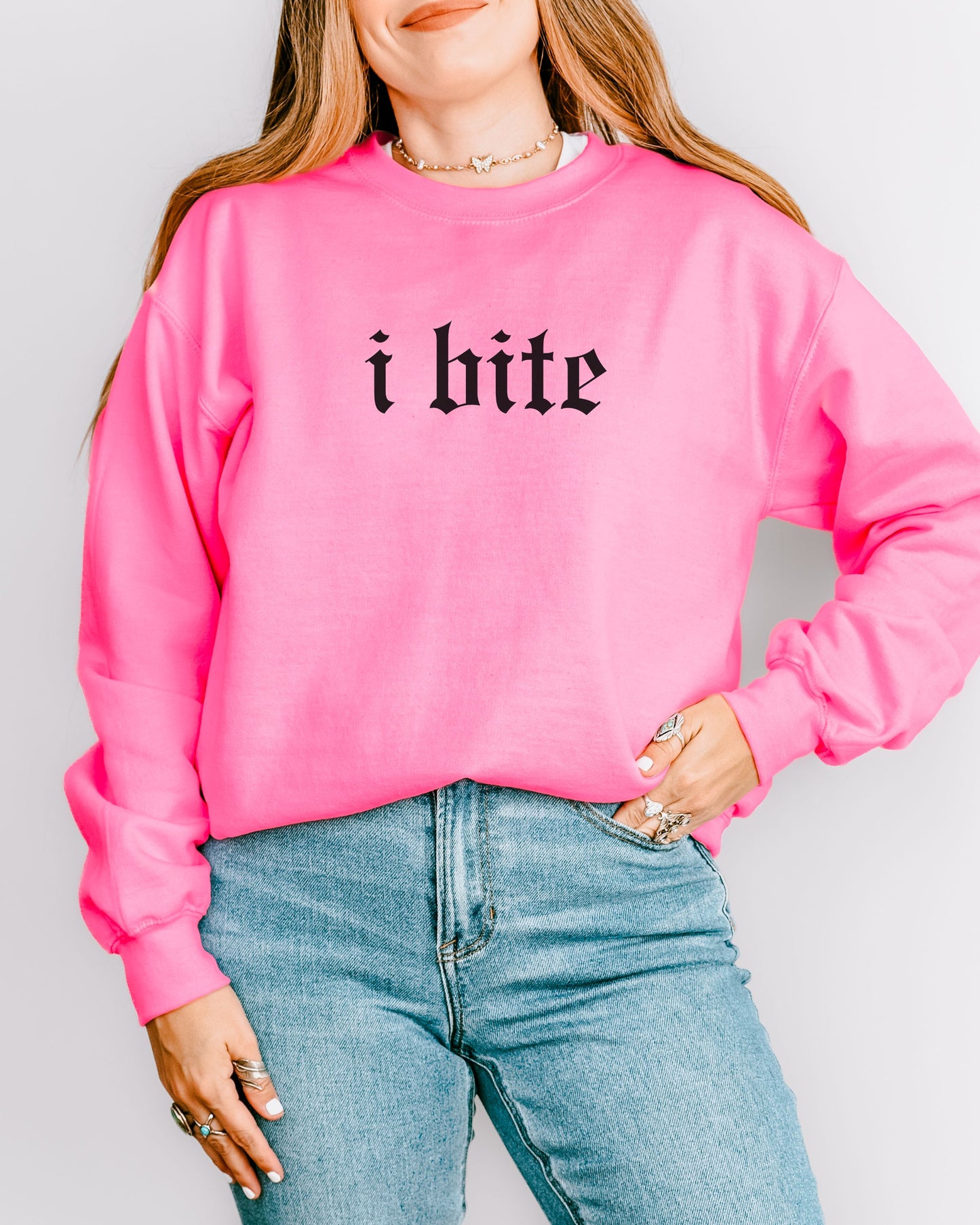 i bite sweatshirt – Gildan Gothic Sarcastic Crewneck Pullover