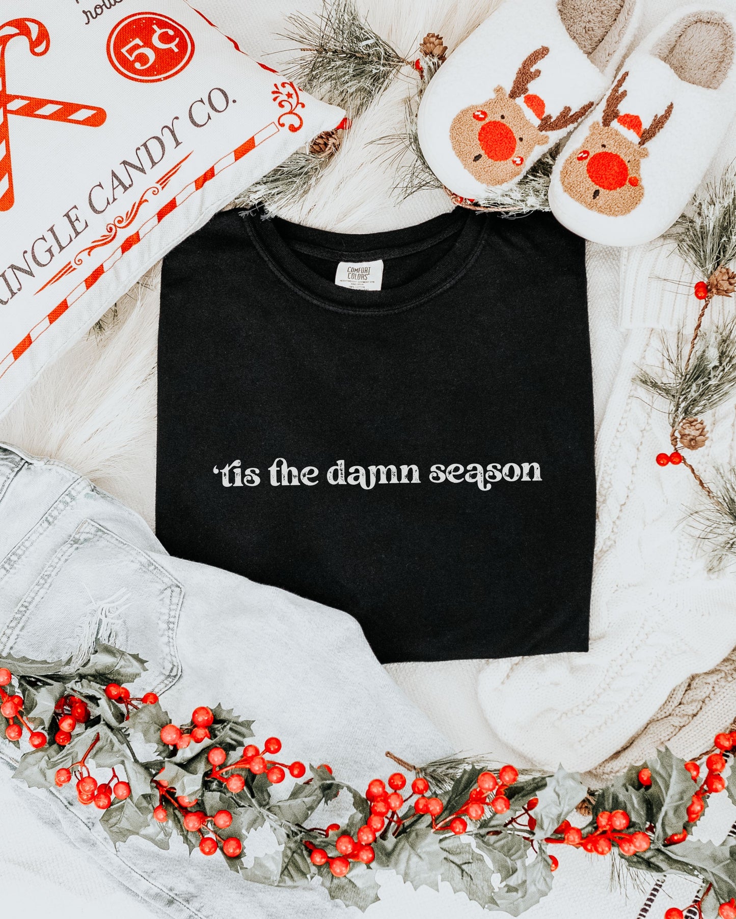 ’Tis The Damn Season T-Shirt – Comfort Colors Seasonal Holiday Tee