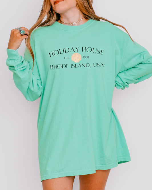 Holiday House Rhode Island Long Sleeve – Comfort Colors Coastal Seashell Tee