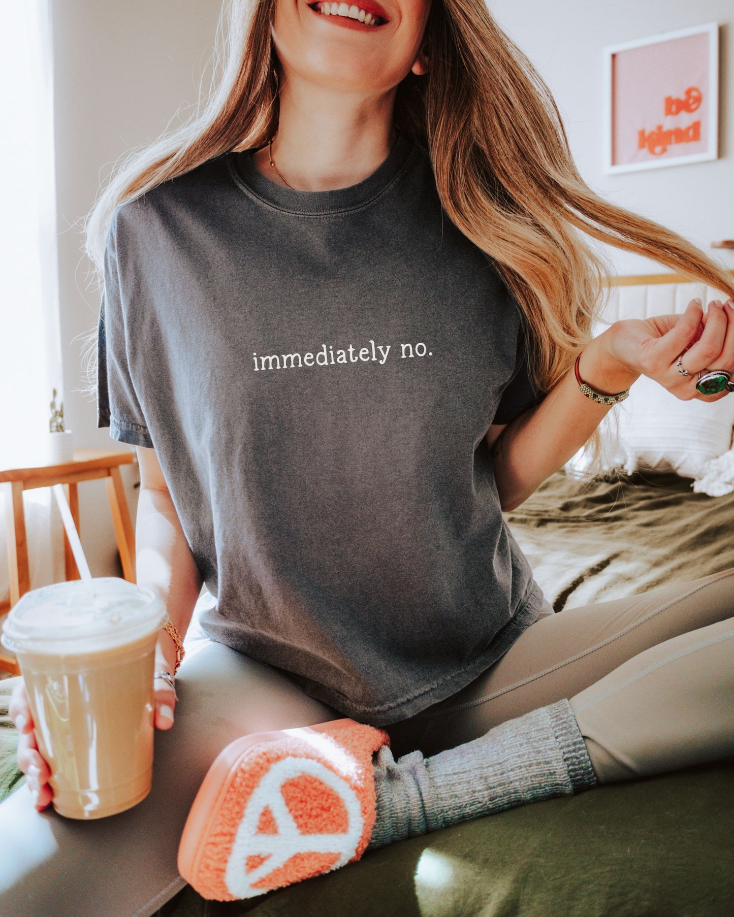 immediately no. Comfort Colors cropped boxy t-shirt - minimalist graphic tee