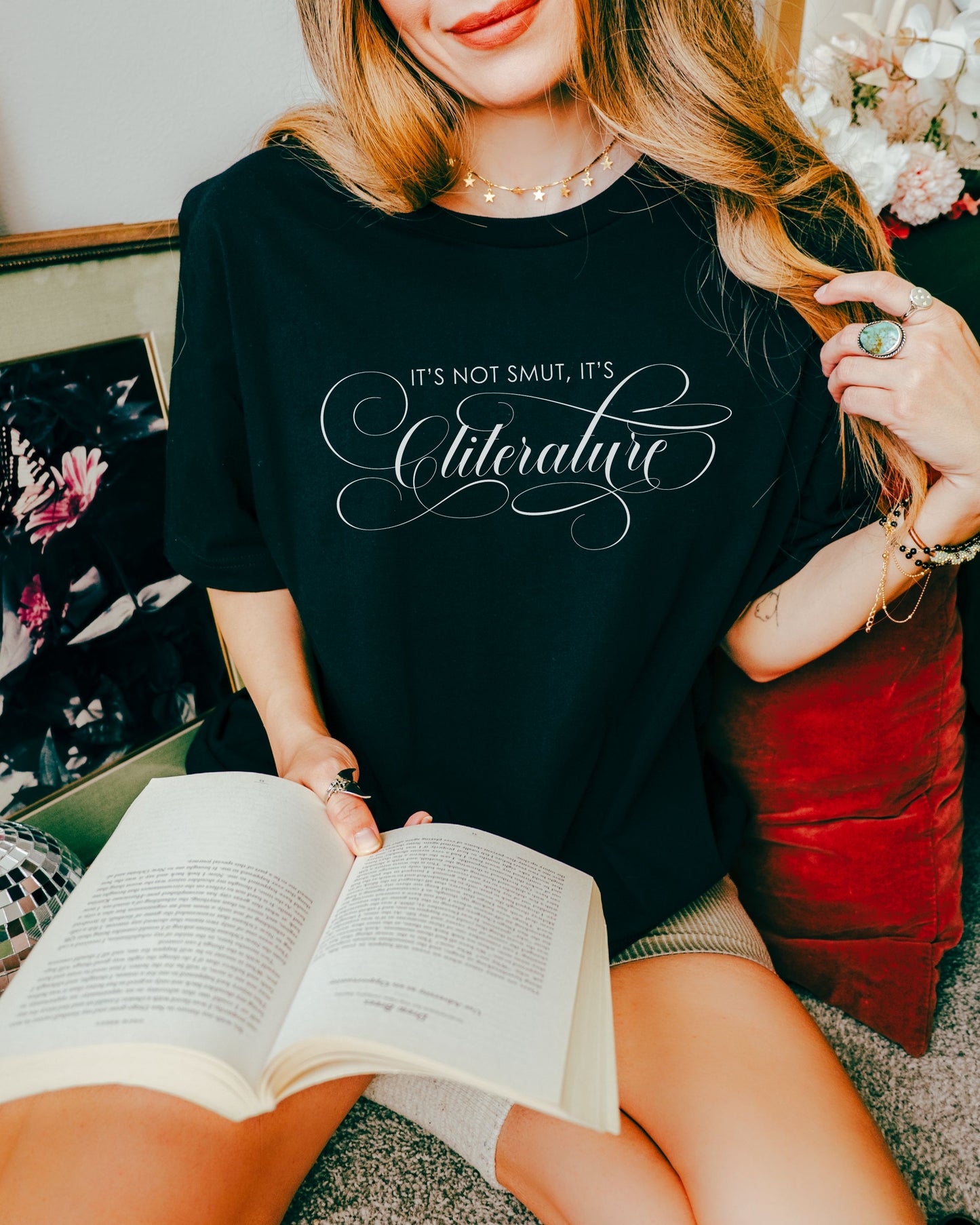 It’s Not Smut, It’s Cliterature T-Shirt – Bookish Graphic Tee